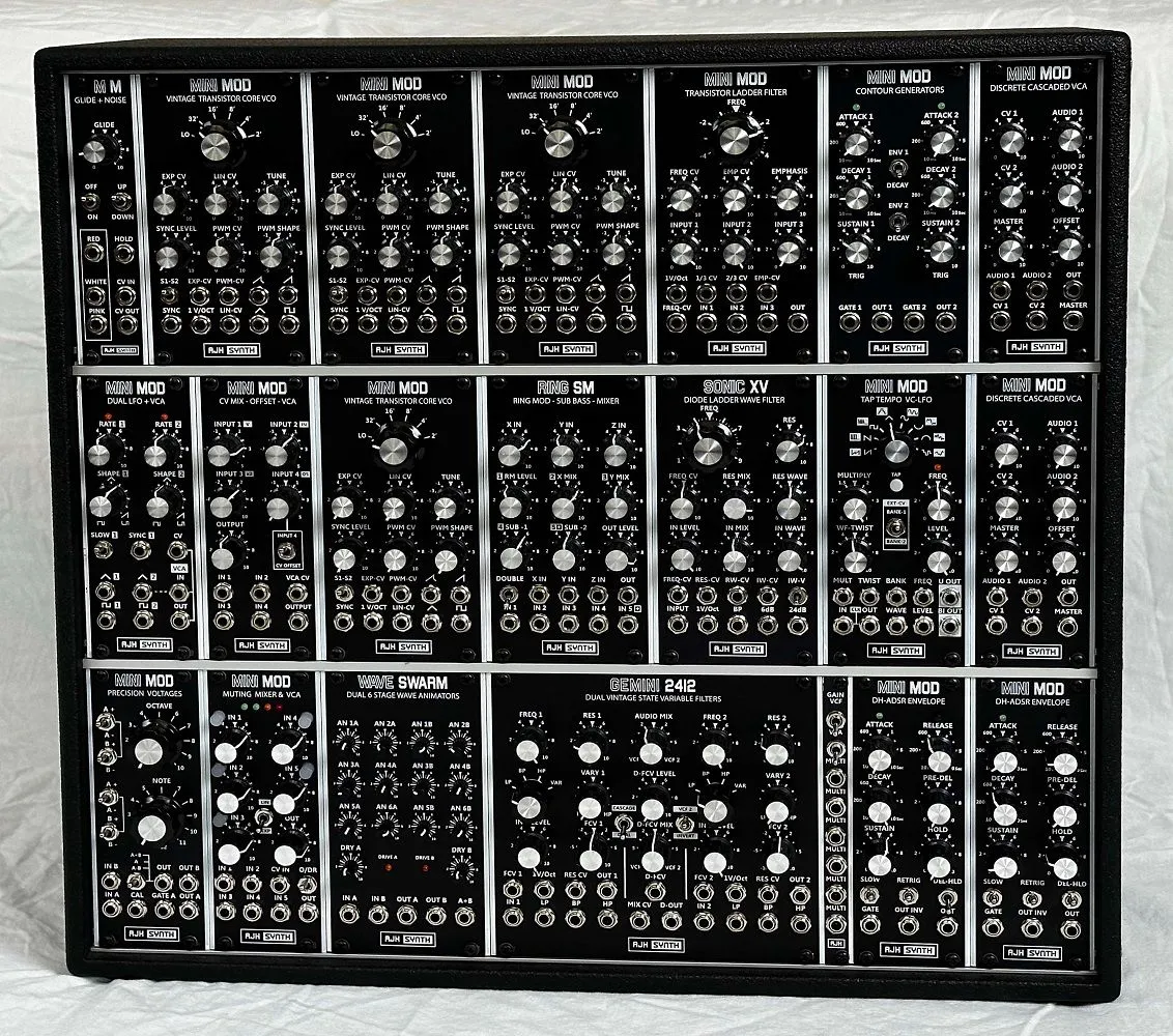 AJH Synth-AJH Synth - Synth System 9U 230413_1