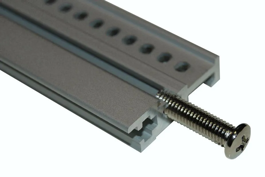 null-SB-Rail 19" mit Kante 120954_1